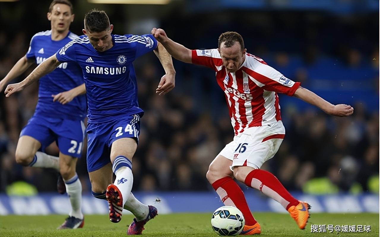 奥兰多魔术训练开放日，赛后止住颓势引欢呼，足总杯在即，更衣室氛围转暖