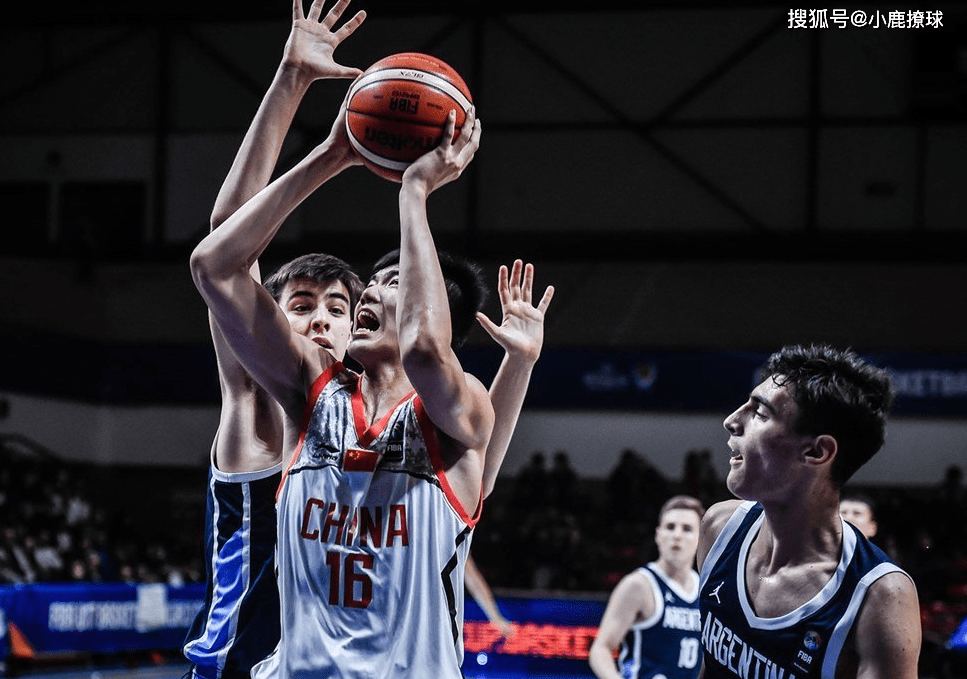 今夜足总杯传出新动向，阿斯顿维拉扳平良机，管理层表态——管理层满意，轮换策略成焦点的简单介绍-爱游戏