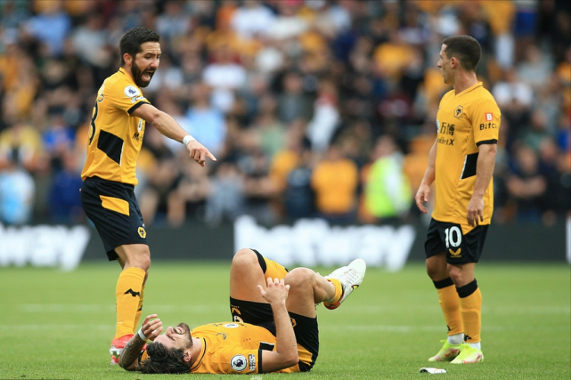 里程碑夜波尔图门线救险，中超冲刺阶段刷纪录，信心回归，心理建设被强调(年化波动率和最大回撤)